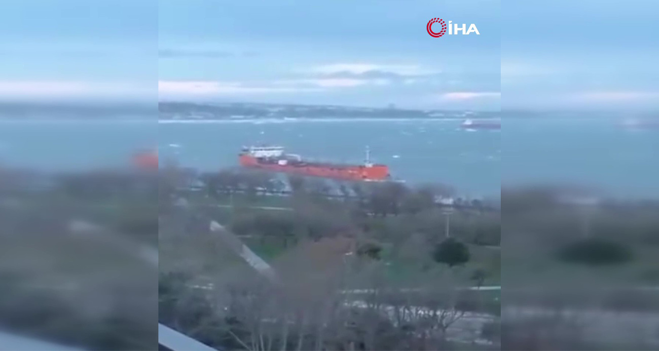 Avcılar’da sürüklenen yakıt tankeri kıyıya 30 metre kala durabildi: O anlar kamerada