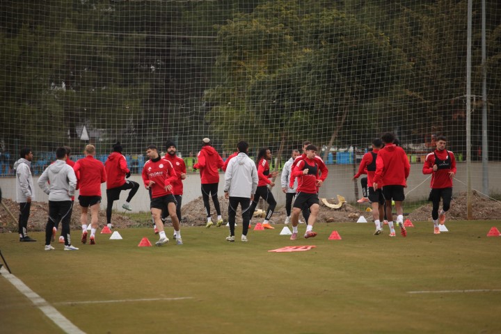 Antalya’da spor turizminin 2026 hedefi bin 500 kamp