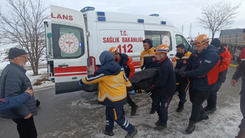 Buzlanma kazaya neden oldu, Sivaslı iş adamı kazada öldü