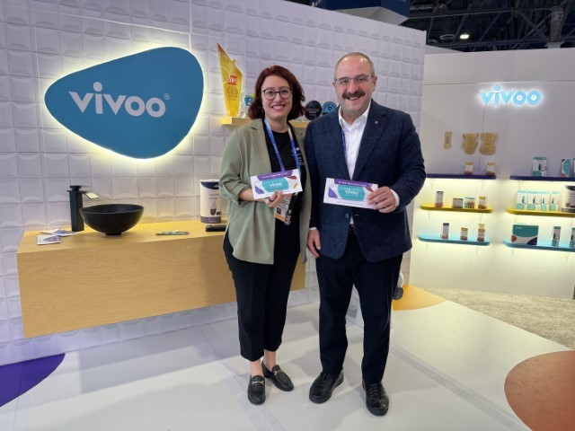 TBMM Sanayi Komisyonu Başkanı Varank, CES'teki Türk girişimcileri ziyaret etti