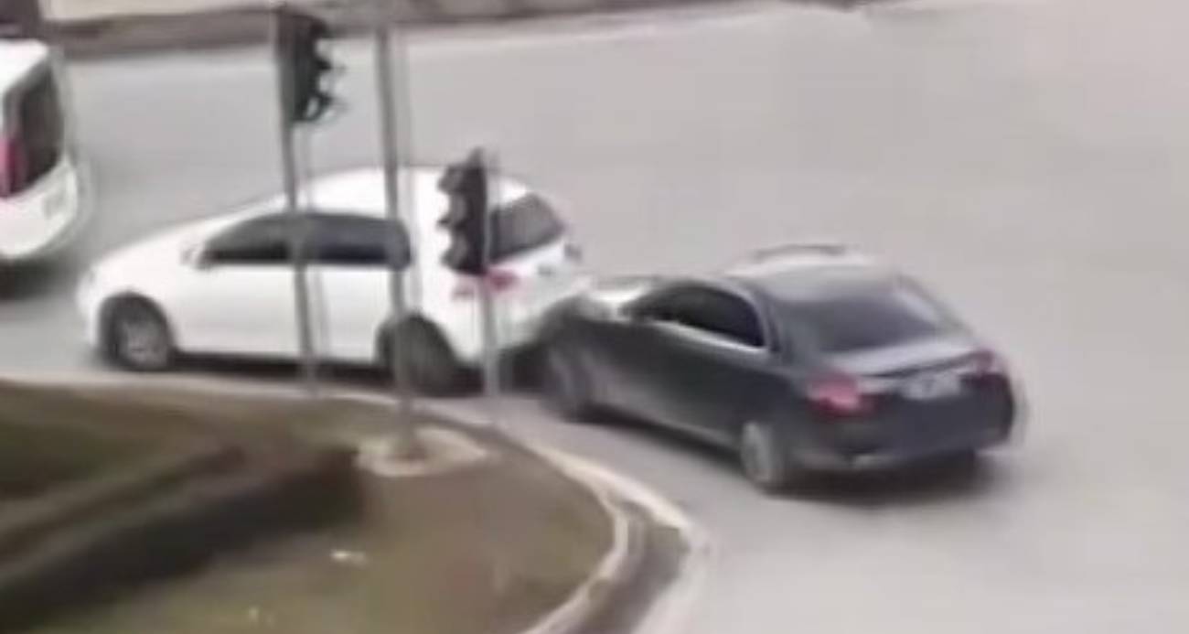 Adana’da koca eşini tartaklayıp, otomobiliyle aracına defalarca vurdu