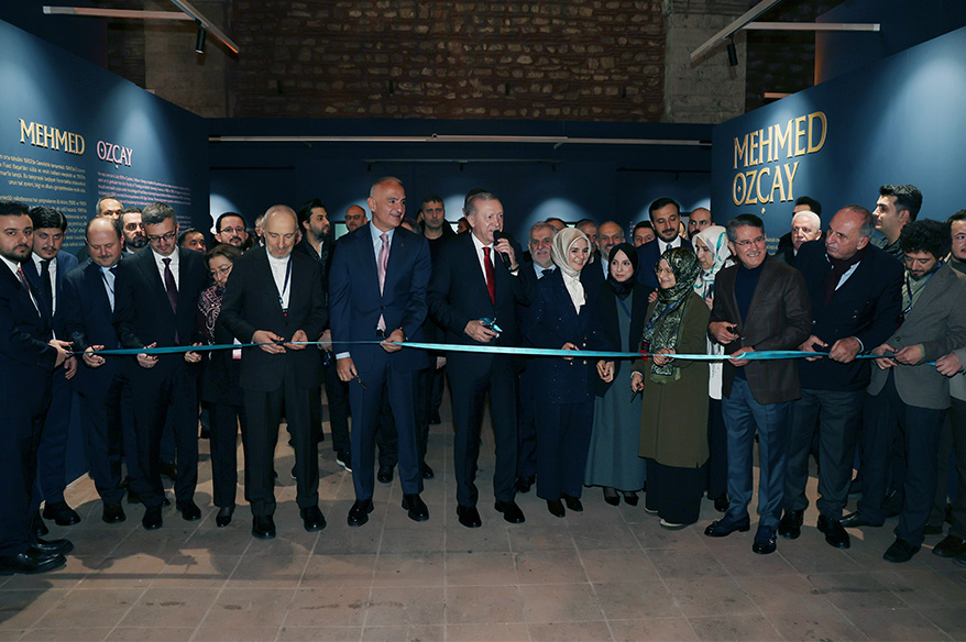 Cumhurbaşkanı Erdoğan, Hane İslam Eserleri Sergisi’nin açılışını yaptı