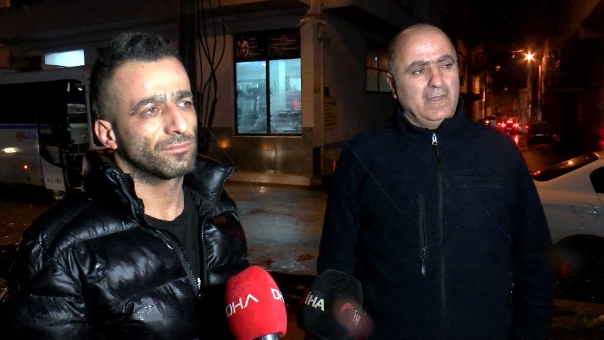 Bursa’da lodos duvarı devirdi, altında kalan 10 araç hasar gördü