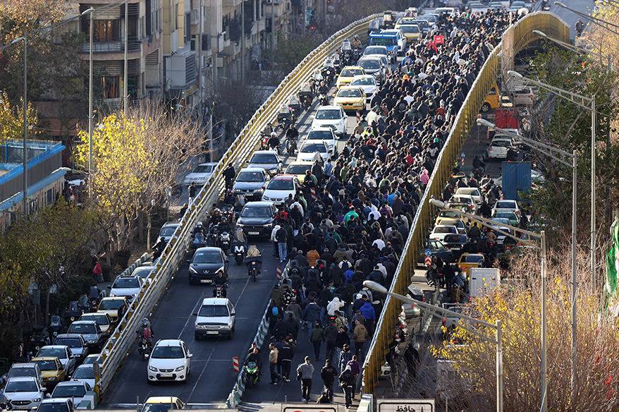 İran’daki protestolarda 10 binden fazla kişinin gözaltına alındığı iddiası