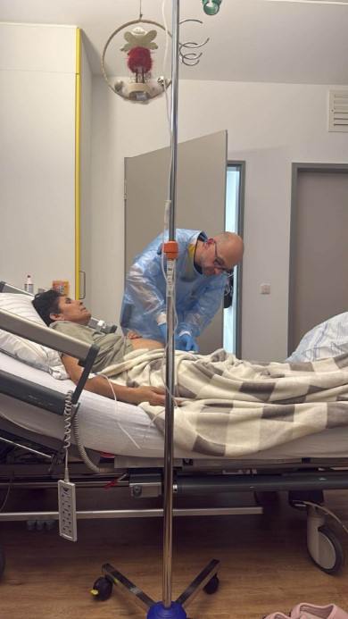 Bir süredir lösemi tedavisi gören Cansever, sağlığına kavuştuğunu açıkladı