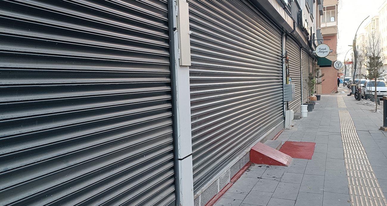 Van’da elektrik kesintisi esnafı mağdur etti