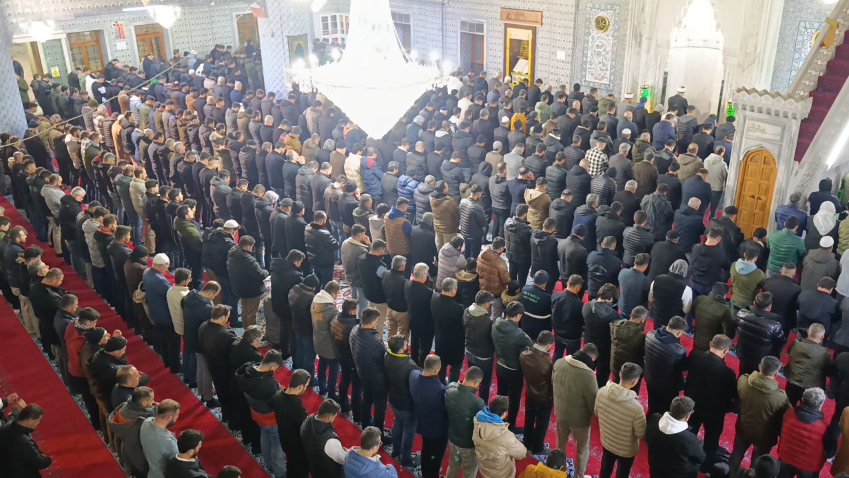 Miraç Kandili dualarla idrak edildi