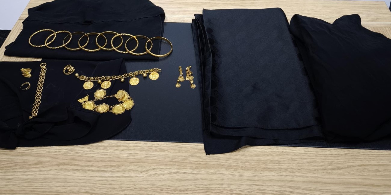 Çocuğunu ameliyat ettirmek için bozdurmaya çalıştığı altınlar çalındı, imdadına polis yetişti