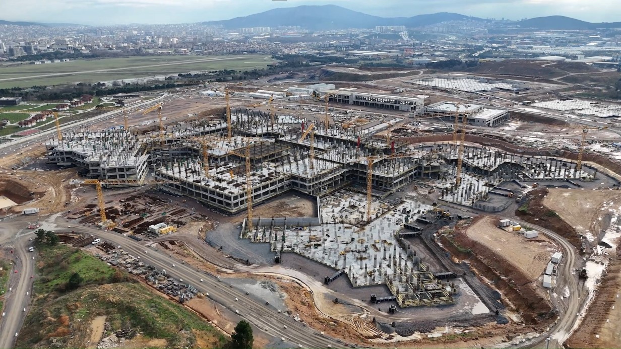 Türkiye’nin en büyük şehir hastanesi Sancaktepe’de yükseliyor