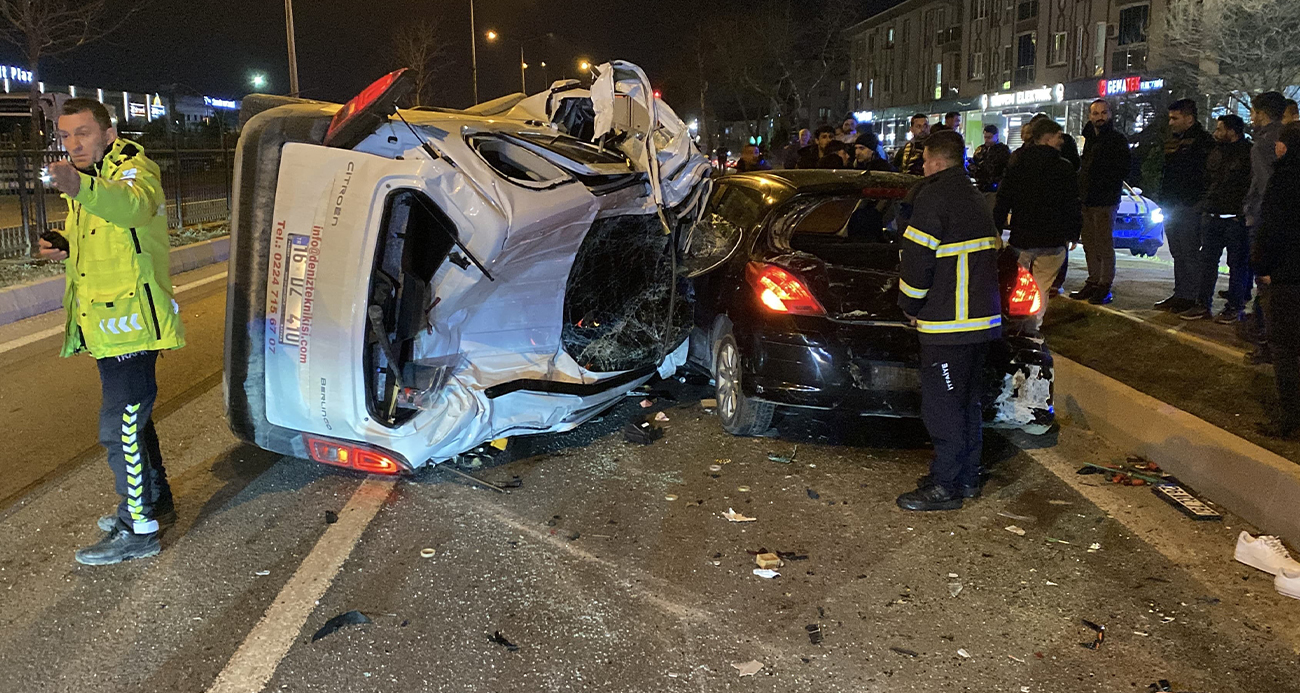 Bursa'da zincirleme kaza: 1 ölü, 1 yaralı