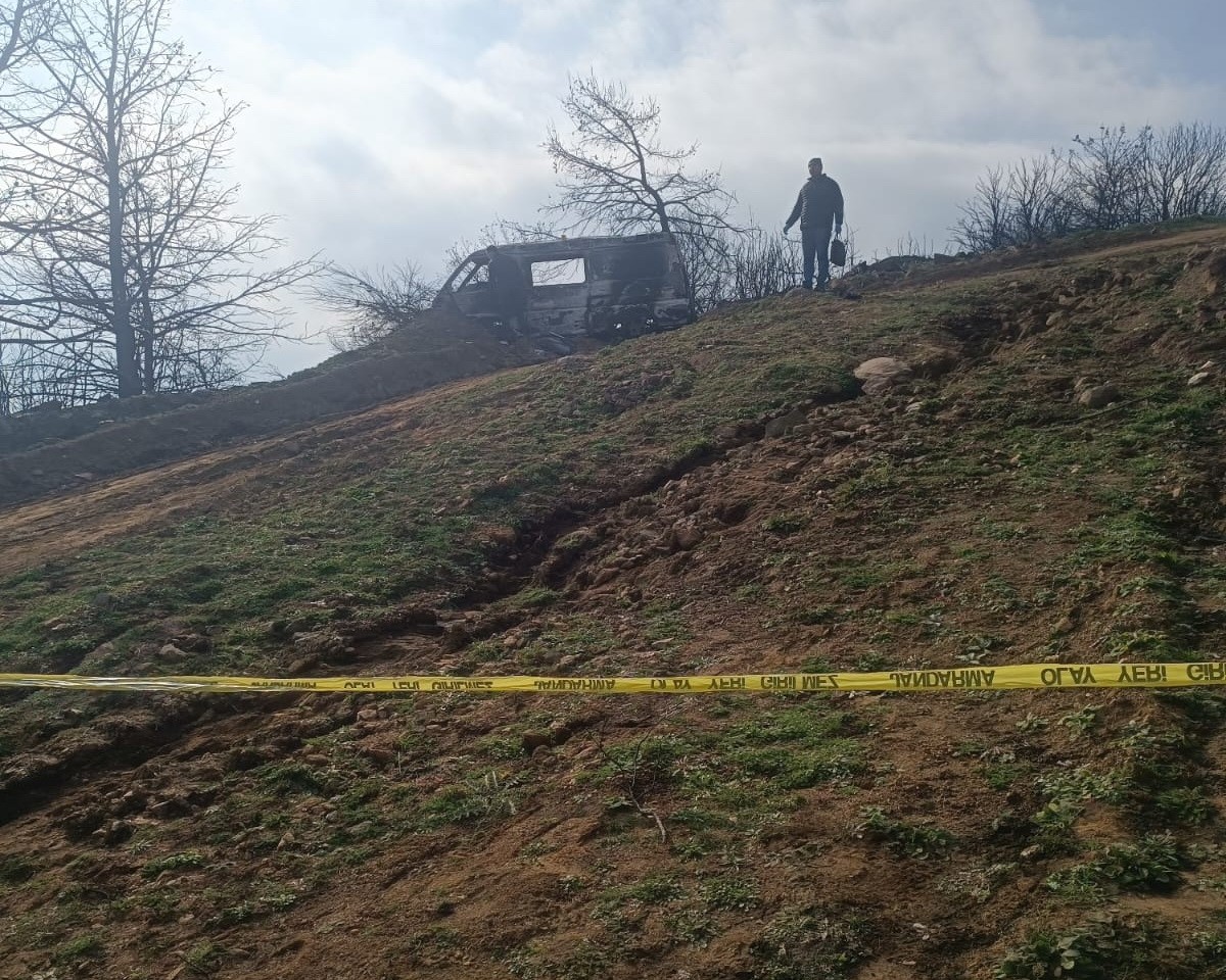 İzmir'de genç müteahhidin sır ölümü