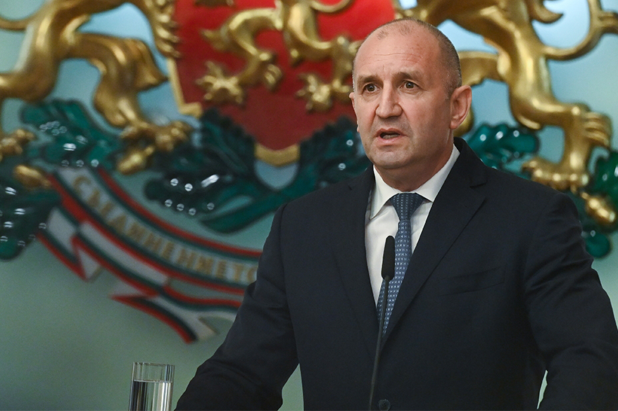 Bulgaristan Cumhurbaşkanı Radev istifa etti