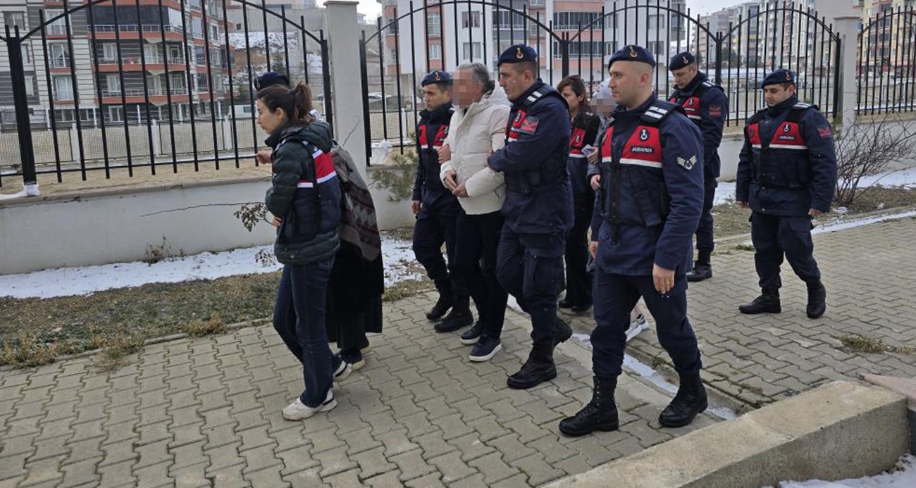 Ölen kardeşinin kimliğiyle 21 yıl devletin imkanlarından istifade etti