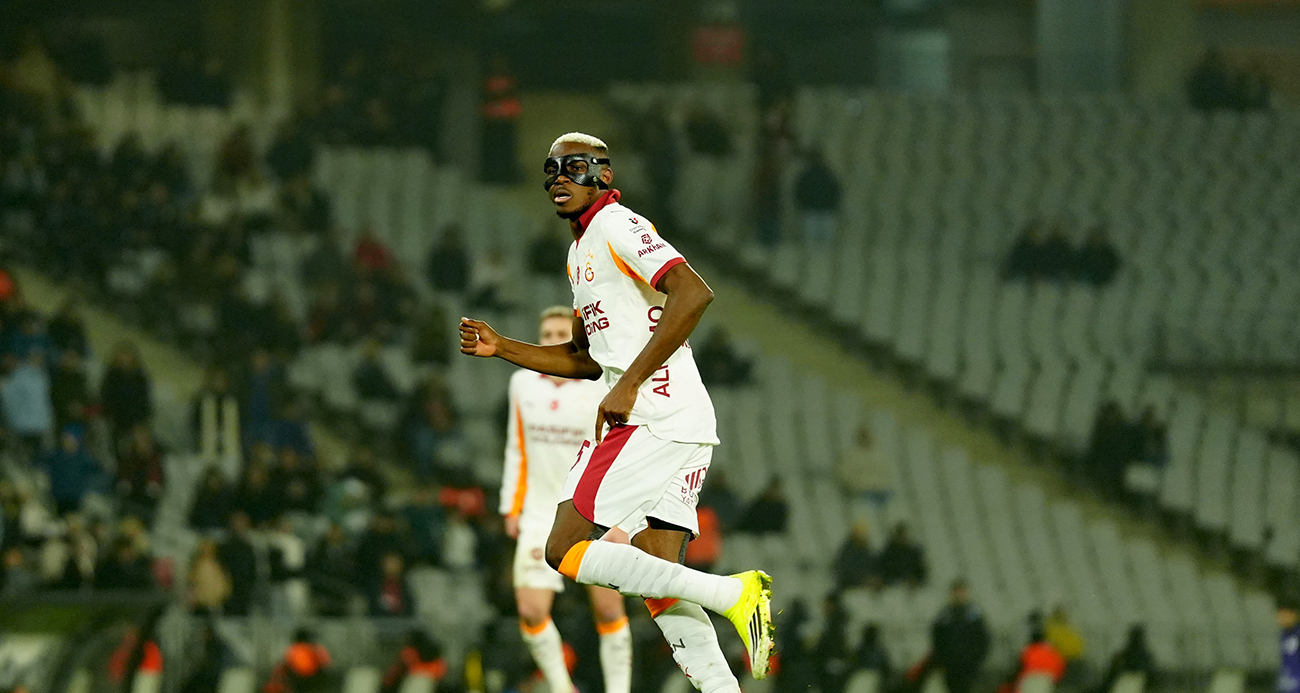 Victor Osimhen, bu sezonki gol sayısını 13’e yükseltti