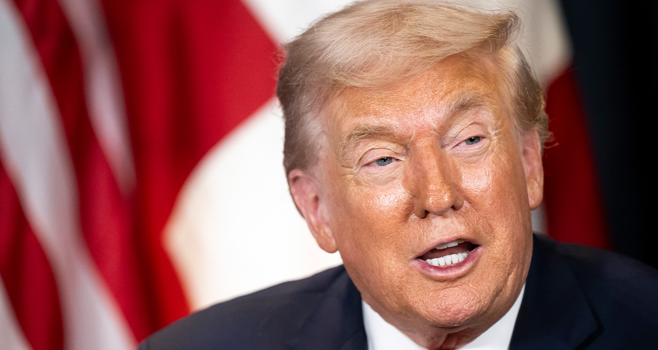 Trump: "Çin, bir zamanlar büyük bir ülke olan Kanada'yı tamamen ele geçiriyor"