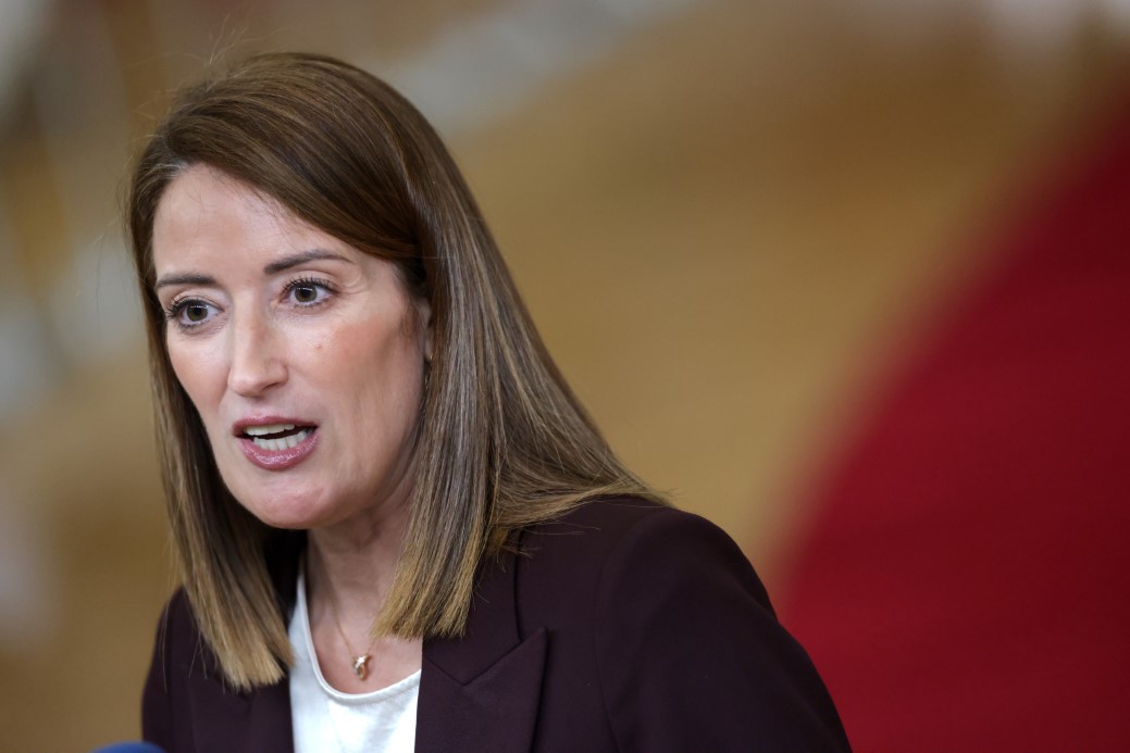 AB’den İran Devrim Muhafızları’nı 