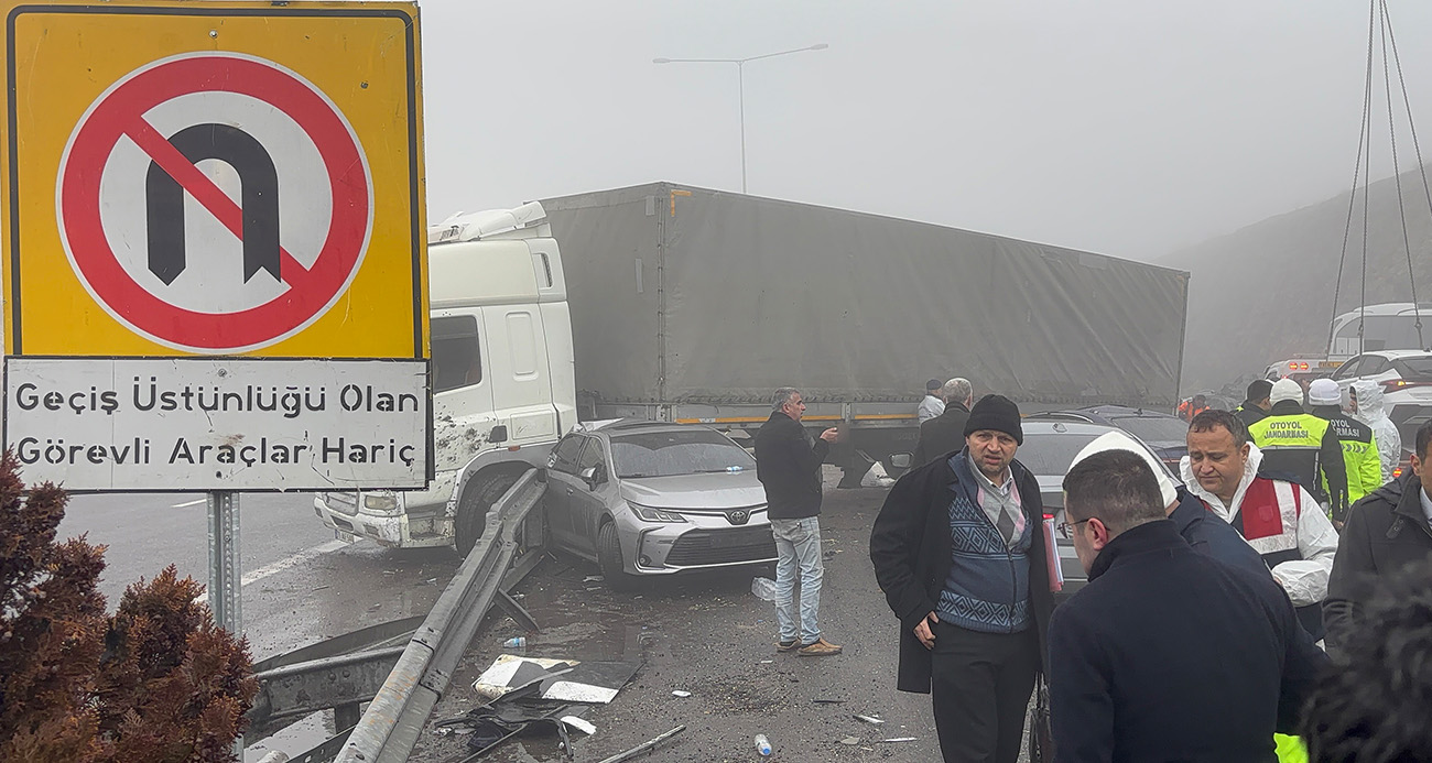 Gaziantep’teki feci kazaya ‘U’ dönüşü yapmaya çalışan tır neden olmuş
