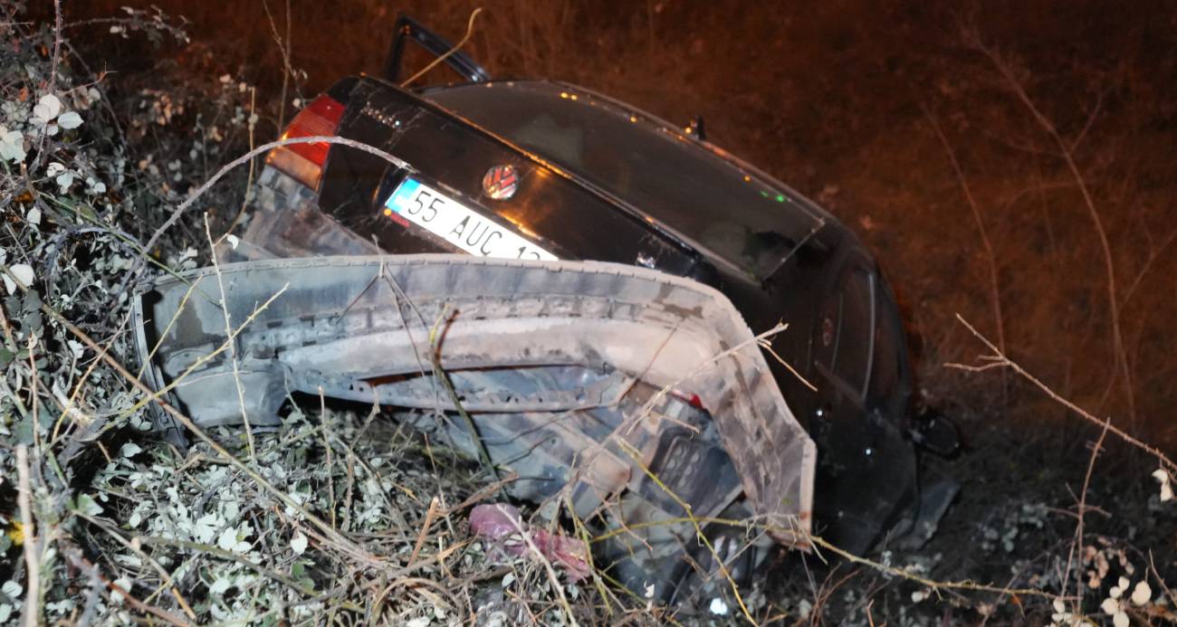 Samsun’da otomobil 3 metre yükseklikten düştü