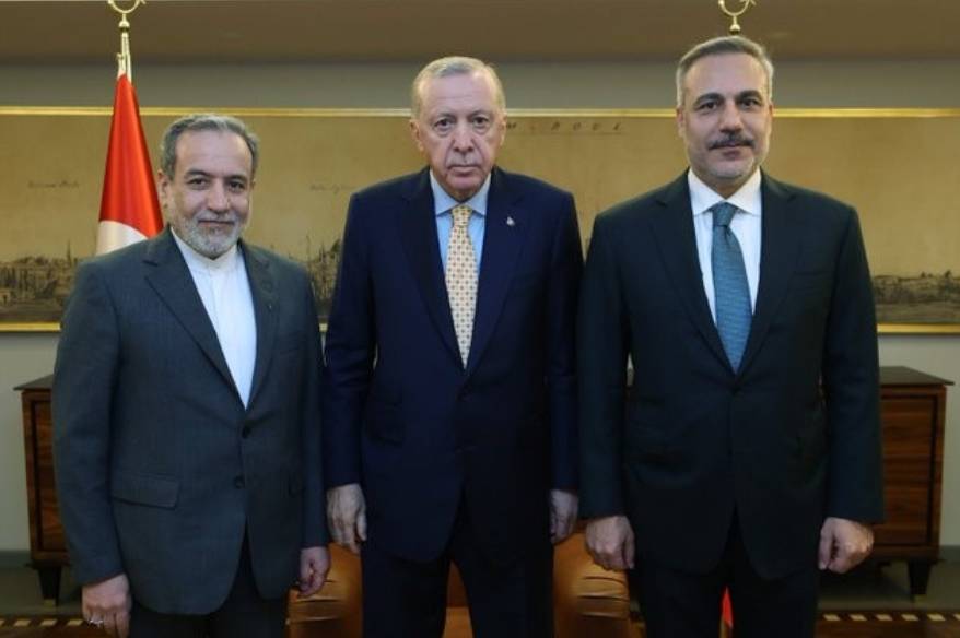 Cumhurbaşkanı Erdoğan, İran Dışişleri Bakanı Erakçi’yi kabul etti