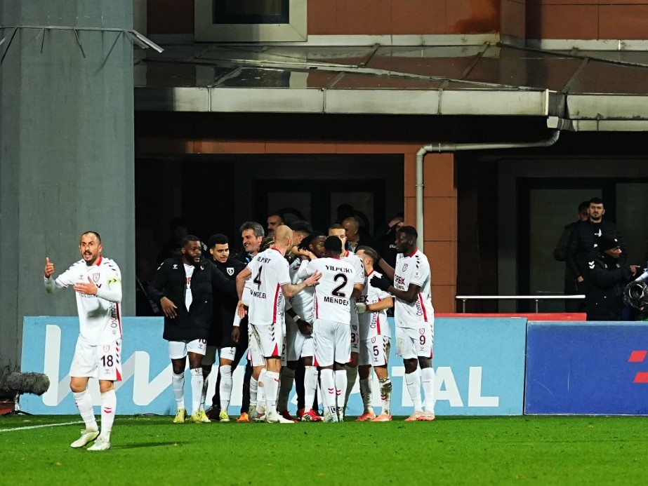 Trendyol Süper Lig: Kasımpaşa: 0 - Samsunspor: 1 (Maç sonucu)