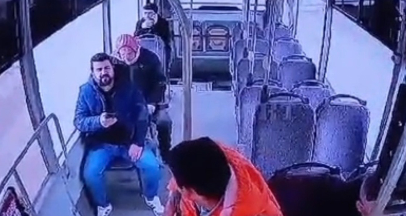 Mardin’de otobüste fenalaşan adam hayatını kaybetti