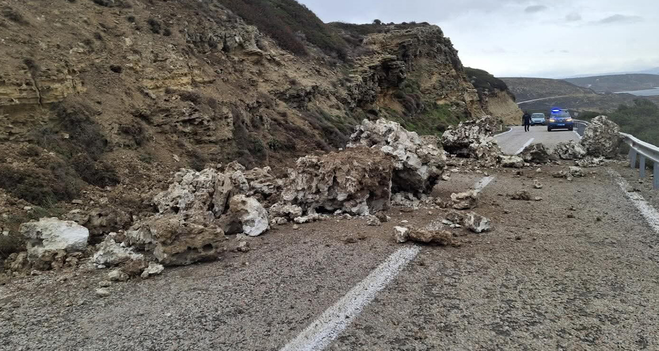 Bozcaada’da heyelan