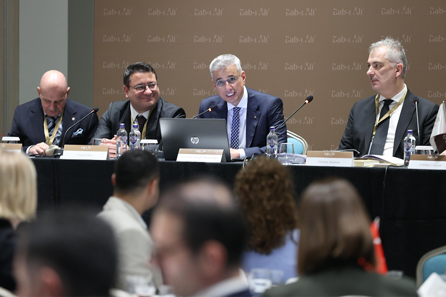 Bakan Memişoğlu: "Geleceğe yön veren bir sağlık sistemini inşa edeceğiz"