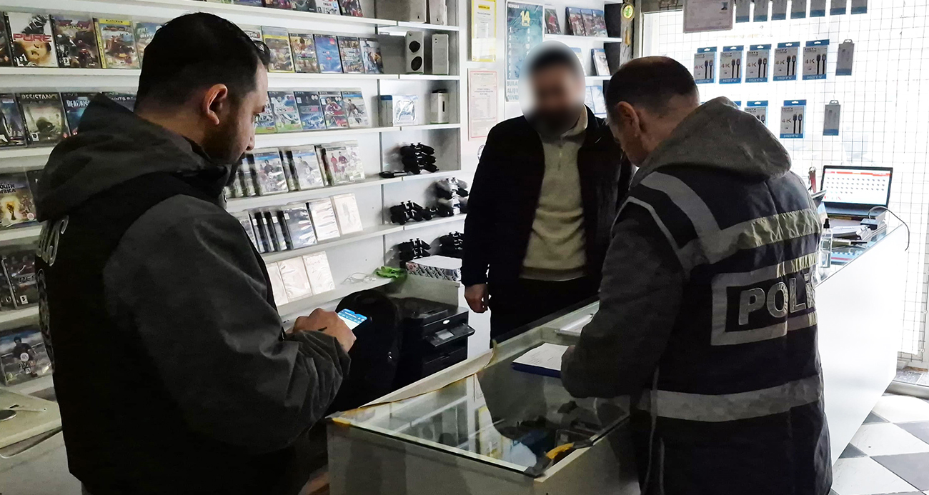 Polis ekipleri kafelerde denetim gerçekleştirdi