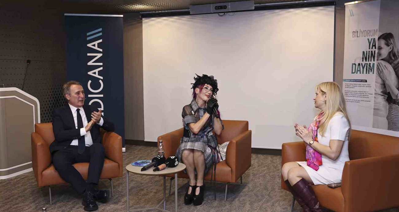 Şarkıcı Hande Yener kanser sürecini Medicana’da anlattı: "Drenlerle sahneye çıkıp dans ettim"