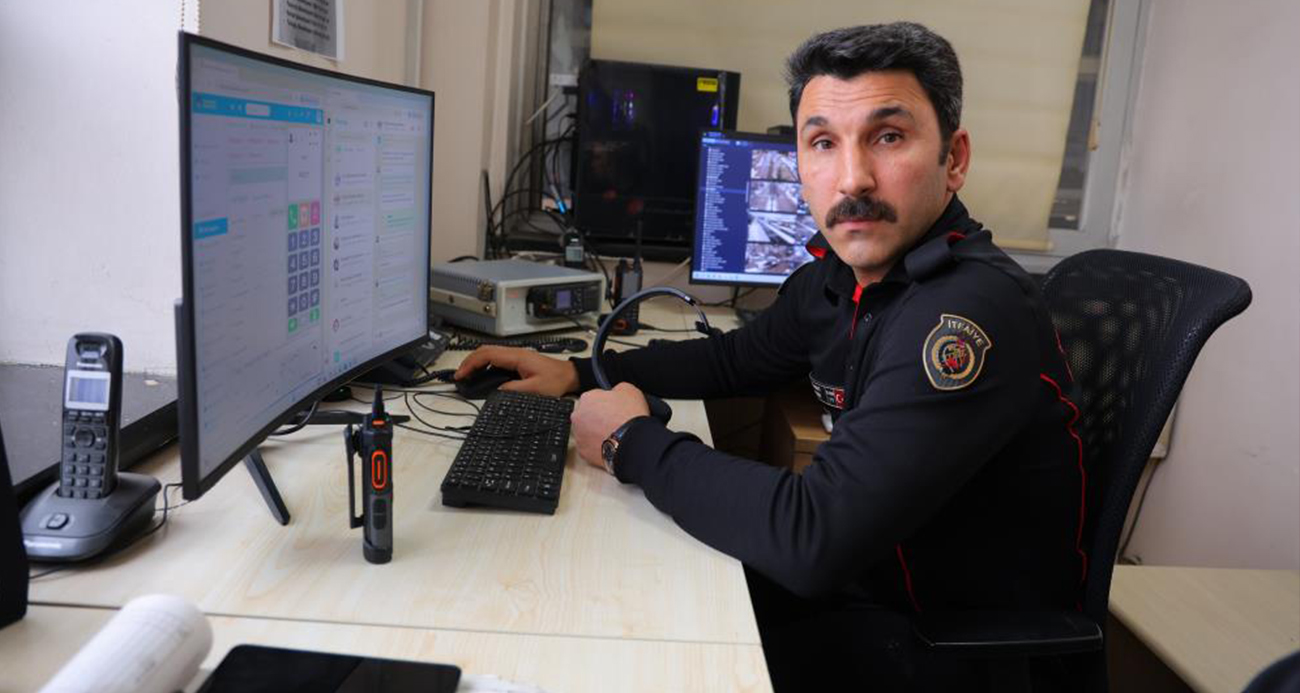 Oğlu depremde hayatını kaybetti, baba binden fazla canın kurtarılmasına öncülük etti