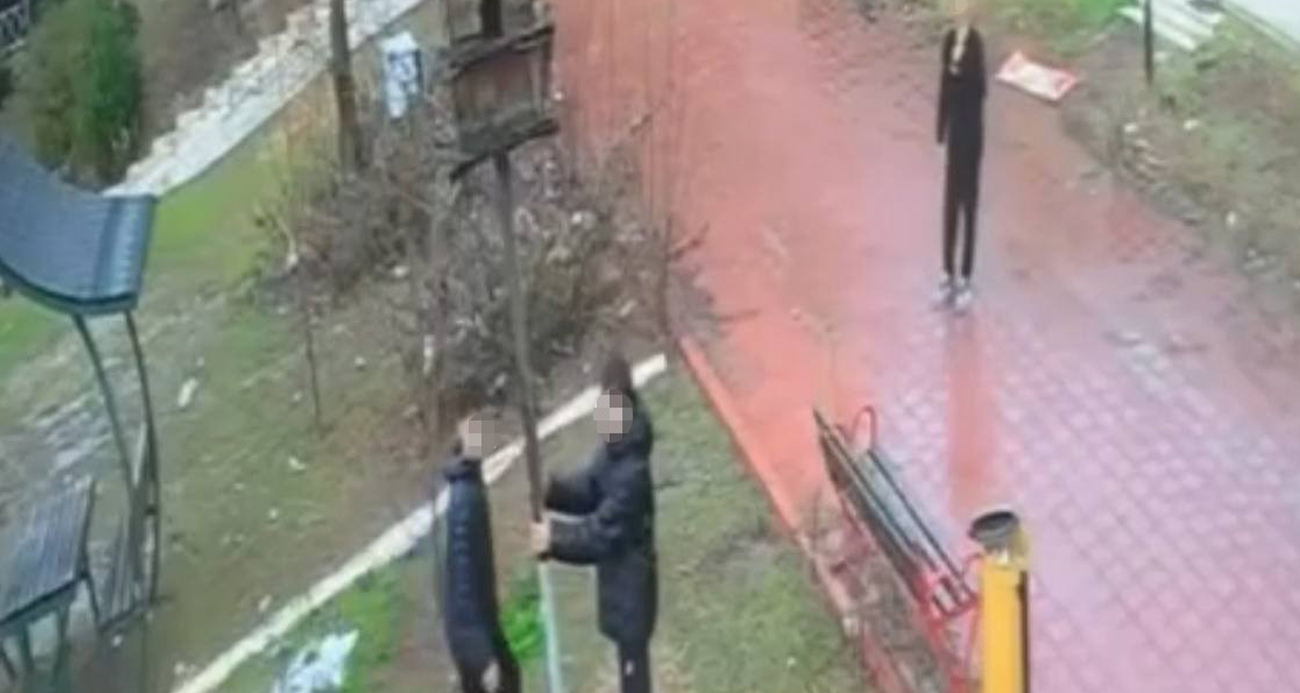 Kuş yuvasını parçalayan 4 çocuğa ev hapsi cezası