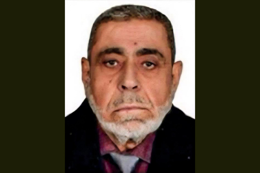 Kapıyı çalan kişi ile görüşmeye indi, o günden beri kayıp