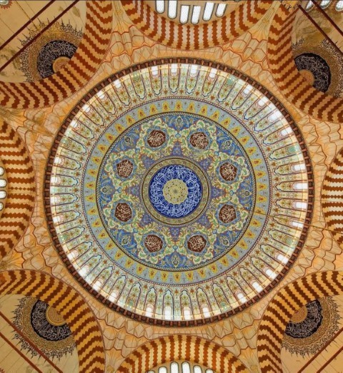 Selimiye Camii’nde tartışma konusu olan kubbe yazıları uzun bir aradan sonra ilk kez görüntülendi