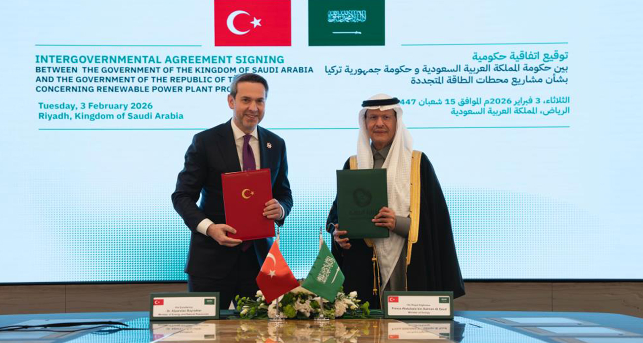 Bakan Bayraktar: "Türkiye’de bugüne kadar gördüğümüz en düşük fiyatla elektriği alacağız"