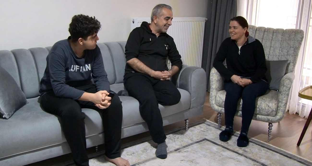 Yeni yuvalarına geçen aileler deprem konutlarından memnun