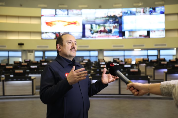 AFAD Başkanı Pehlivan asrın felaketinin yıl dönümünde yapılan çalışmaları anlattı: 1 milyon civarında çadır, 428 konteyner kent kuruldu