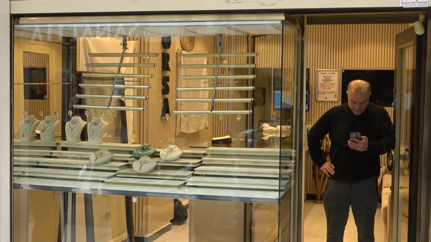 Yalova’da film gibi kuyumcu soygunu