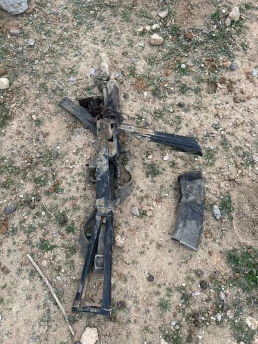 Irak'ta yakalanmak üzere olan 3 DEAŞ'lı terörist intihar saldırısı düzenledi