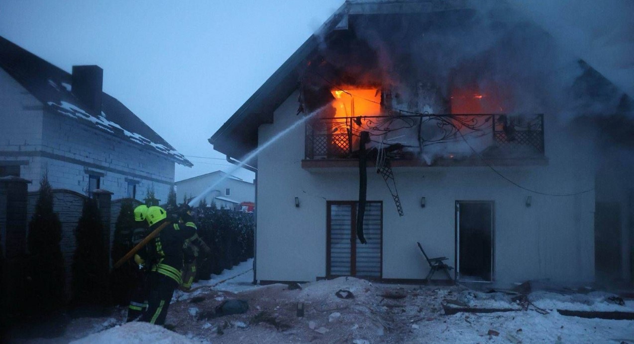 Rusya'dan Ukrayna'daki enerji tesislerine 400'den fazla İHA ve 40 füzeyle saldırı