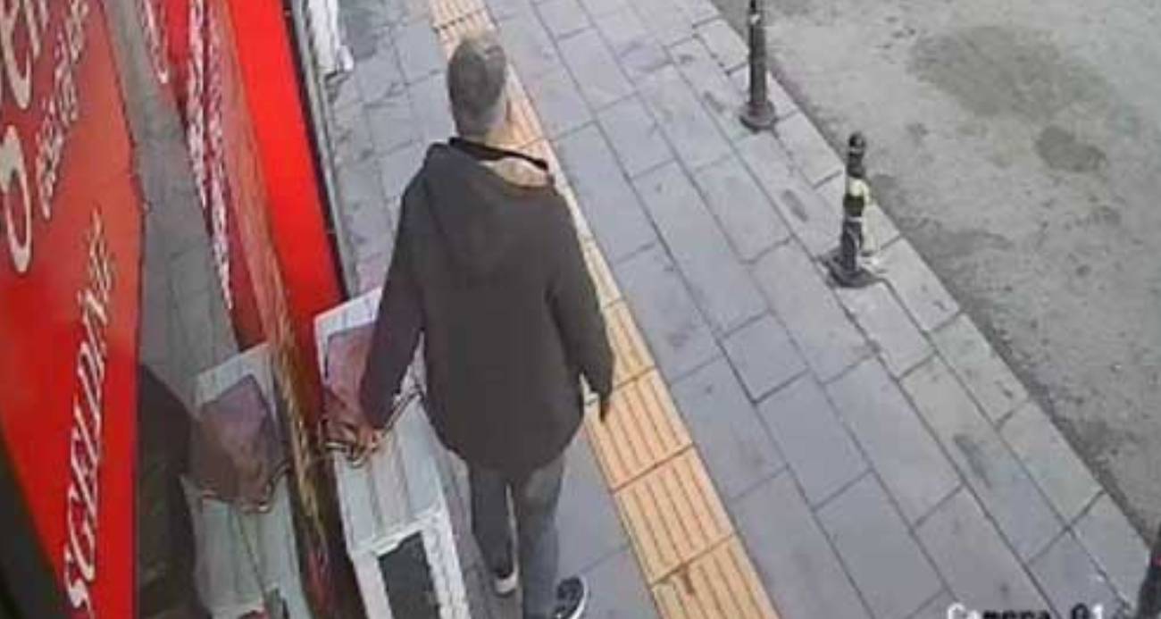 Sahibi gelir alır diye bırakılan çantayı kaşla göz arasında çaldı