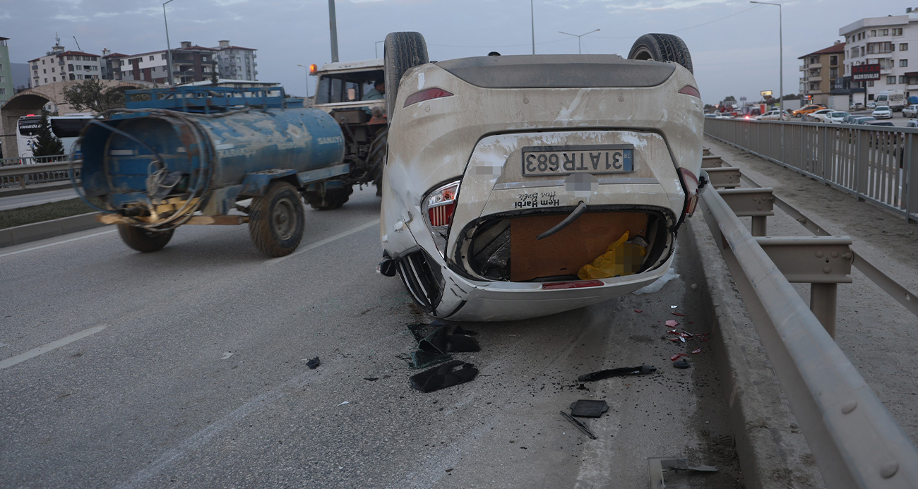 Hatay’da otomobil takla attı: 3 yaralı