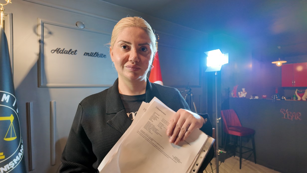 Mağdur kadınlar için açılan güzellik merkezinde çalışanın, ödemeleri kendi IBAN’ına yönlendirdiği iddiası