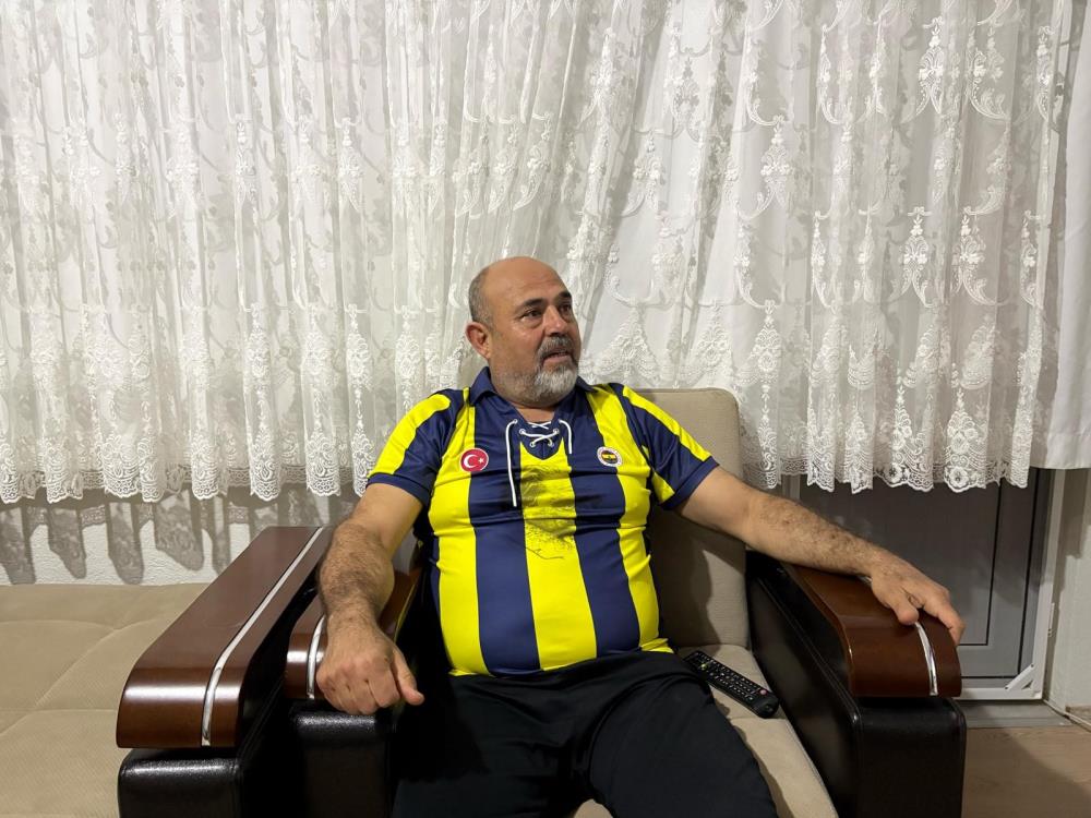 Fanatik üreticinin ‘Kante’ sevgisi: Domatesleri topladığı kasaya bile onun adını yazdırdı