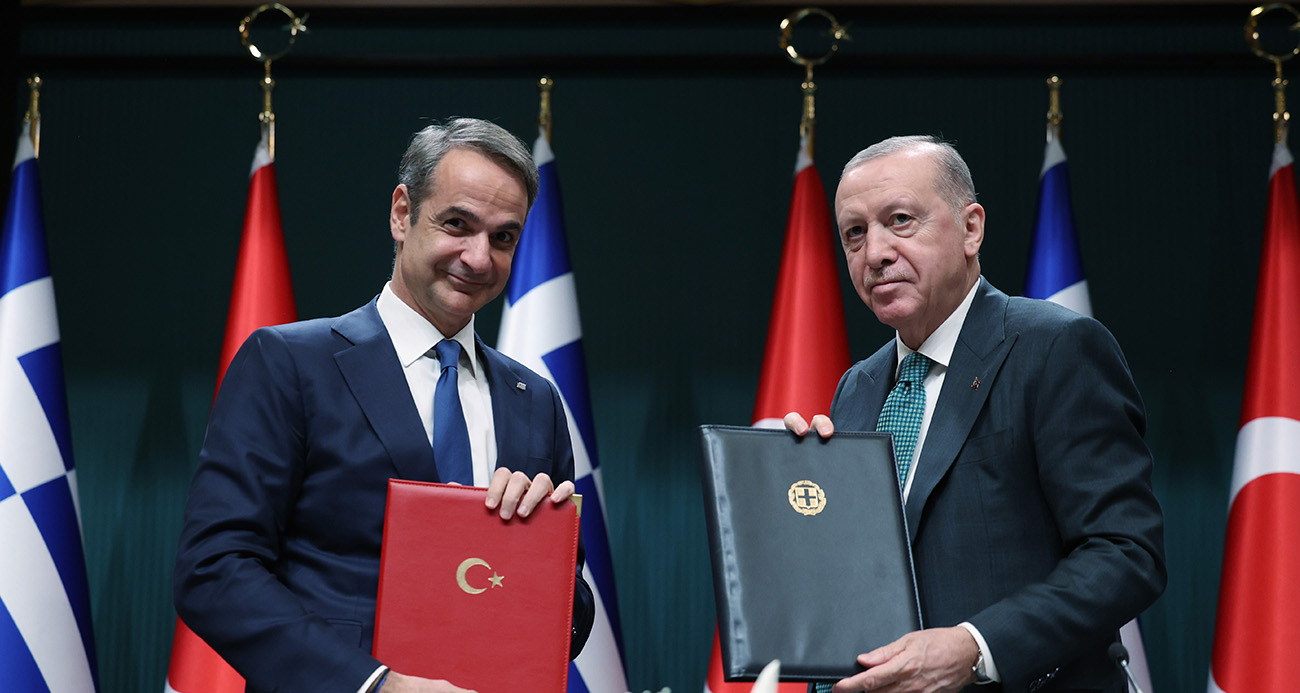 Cumhurbaşkanı Erdoğan: "(Yunanistan) Mevcut meseleler çetrefil olmakla birlikte uluslararası hukuk temelinde çözümsüzde değildir"