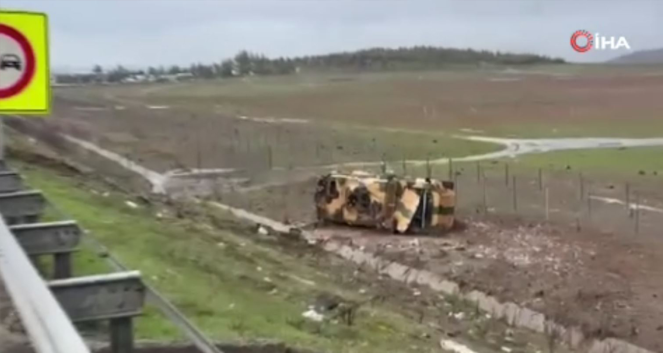 TAG Otoyolu’nda kontrolden çıkan askeri araç devrildi: 10 asker yaralandı