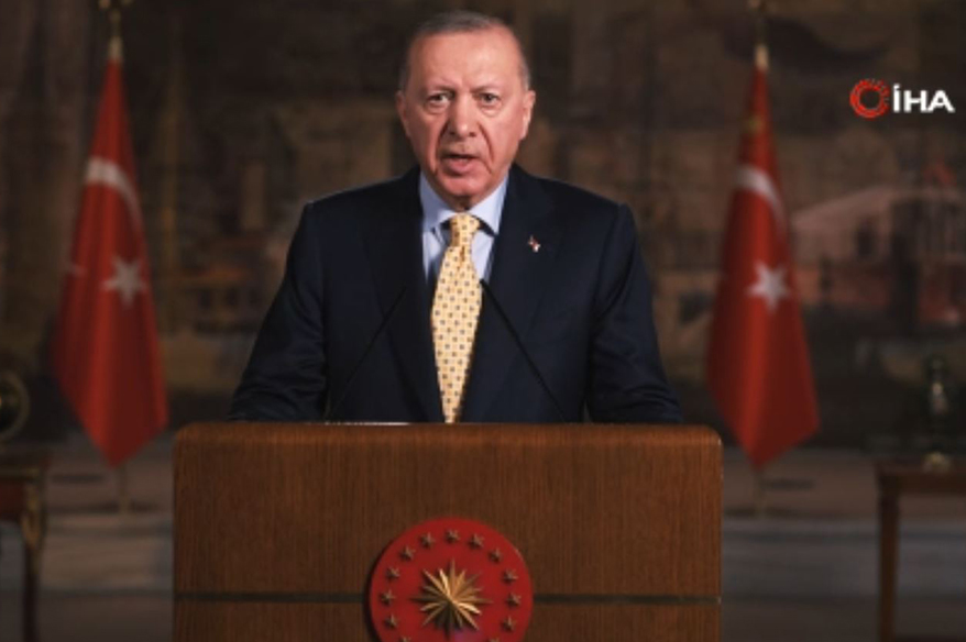 Cumhurbaşkanı Erdoğan: "Dev projelerimizle küresel ticaret hatlarını tahkim ettik"
