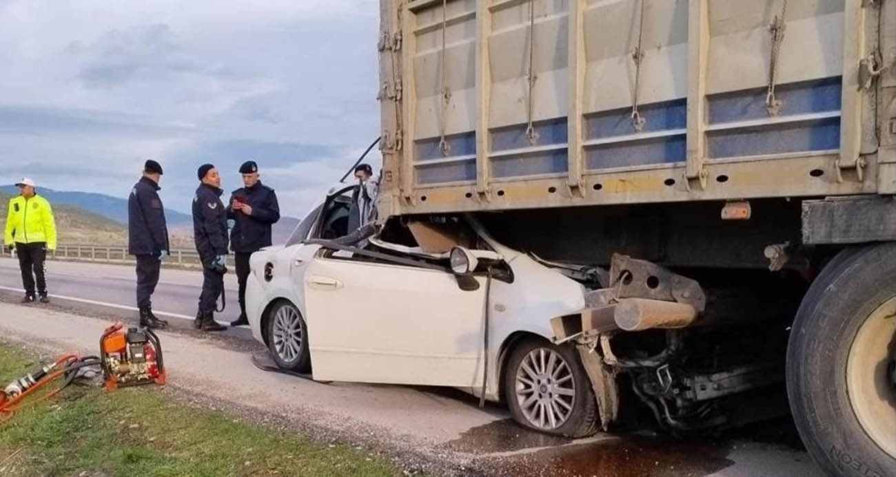 İstanbul’dan Ordu’ya cenazeye giderken kazada hayatlarını kaybettiler