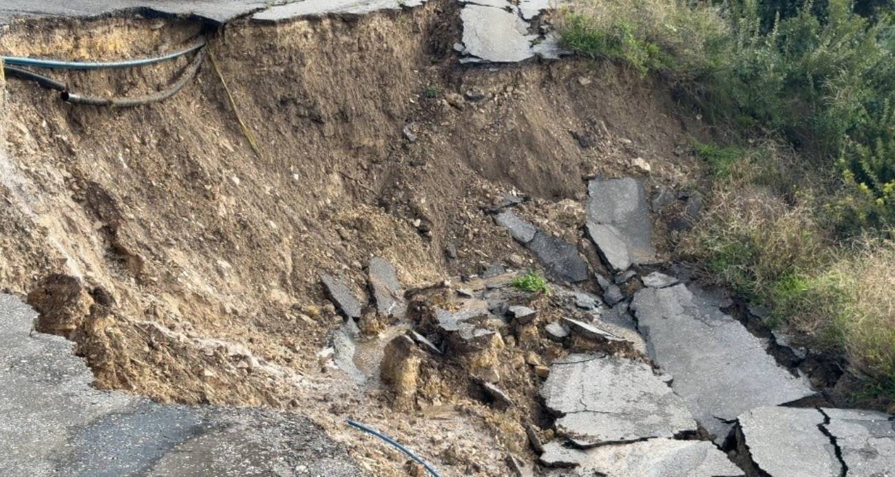 Dalyan Mahallesi’nde meydana gelen heyelanda herhangi bir can veya mal kaybı yaşanmadı.