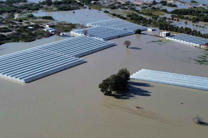 Antalya Kaş’ta seralar sular altında kaldı