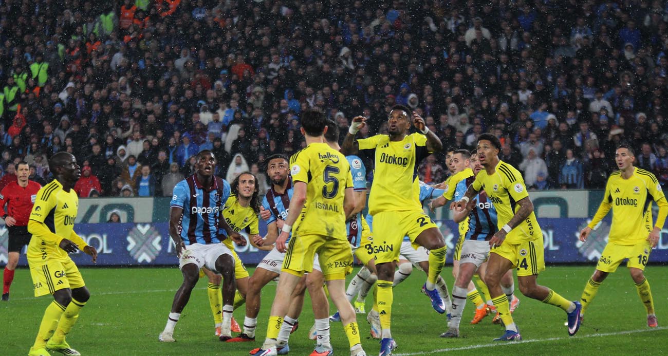 Fenerbahçe, Trendyol Süper Lig’in 22. haftasında karşılaştığı Trabzonspor’u 3-2 mağlup ederek rakibine karşı 5 maçlık galibiyet serisi yakaladı.